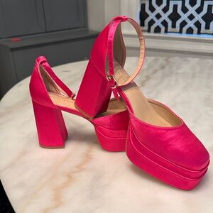 Fashion to Figure Vibrant Pink Platform Heels
